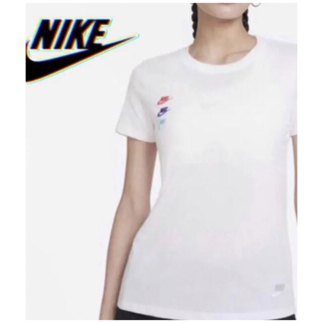 NIKE(ナイキ)のNIKE ナイキ　3連スウォッシュ刺繍Tシャツ レディースのトップス(Tシャツ(半袖/袖なし))の商品写真