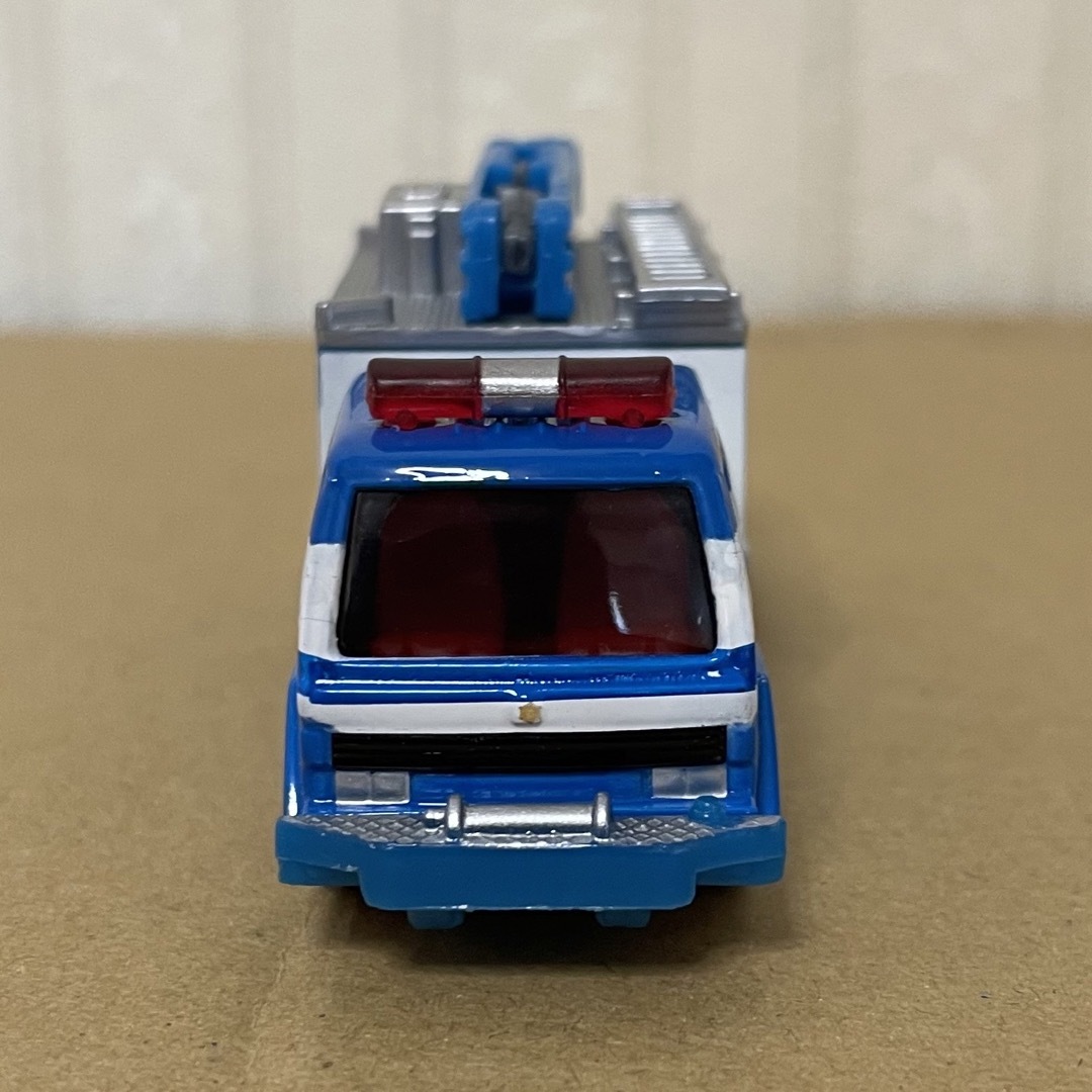 Takara Tomy - トミカ 警察仕様 救助工作車の通販 by 発送元 Takara Tomy - トミカ 警察仕様 救助工作車の通販 by 発送元