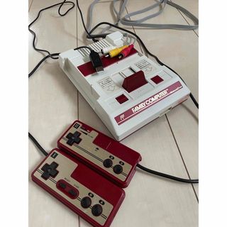 ファミリーコンピュータ(ファミリーコンピュータ)のファミコン本体 AV化改造 付属品有り　USB電源(家庭用ゲーム機本体)