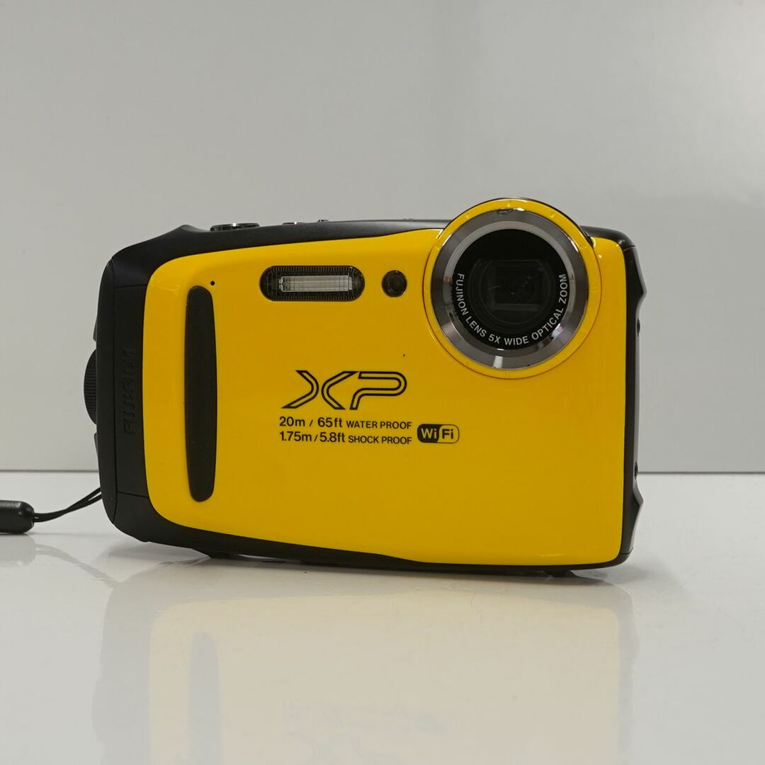 正規品代理店 XP130 FUJIFILM FinePix USED超美品 デジタルカメラ 本体＋バッテリー 防水 防塵 耐衝撃 Wi-Fi  完動品 CP スマホ/家電/カメラ