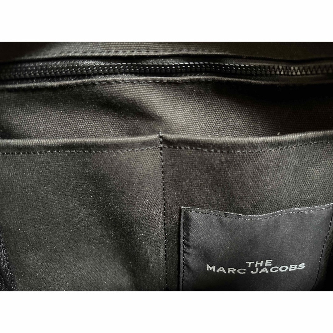 MARC JACOBS(マークジェイコブス)のMARC JACOBS TOTE BAG ラージサイズ レディースのバッグ(トートバッグ)の商品写真