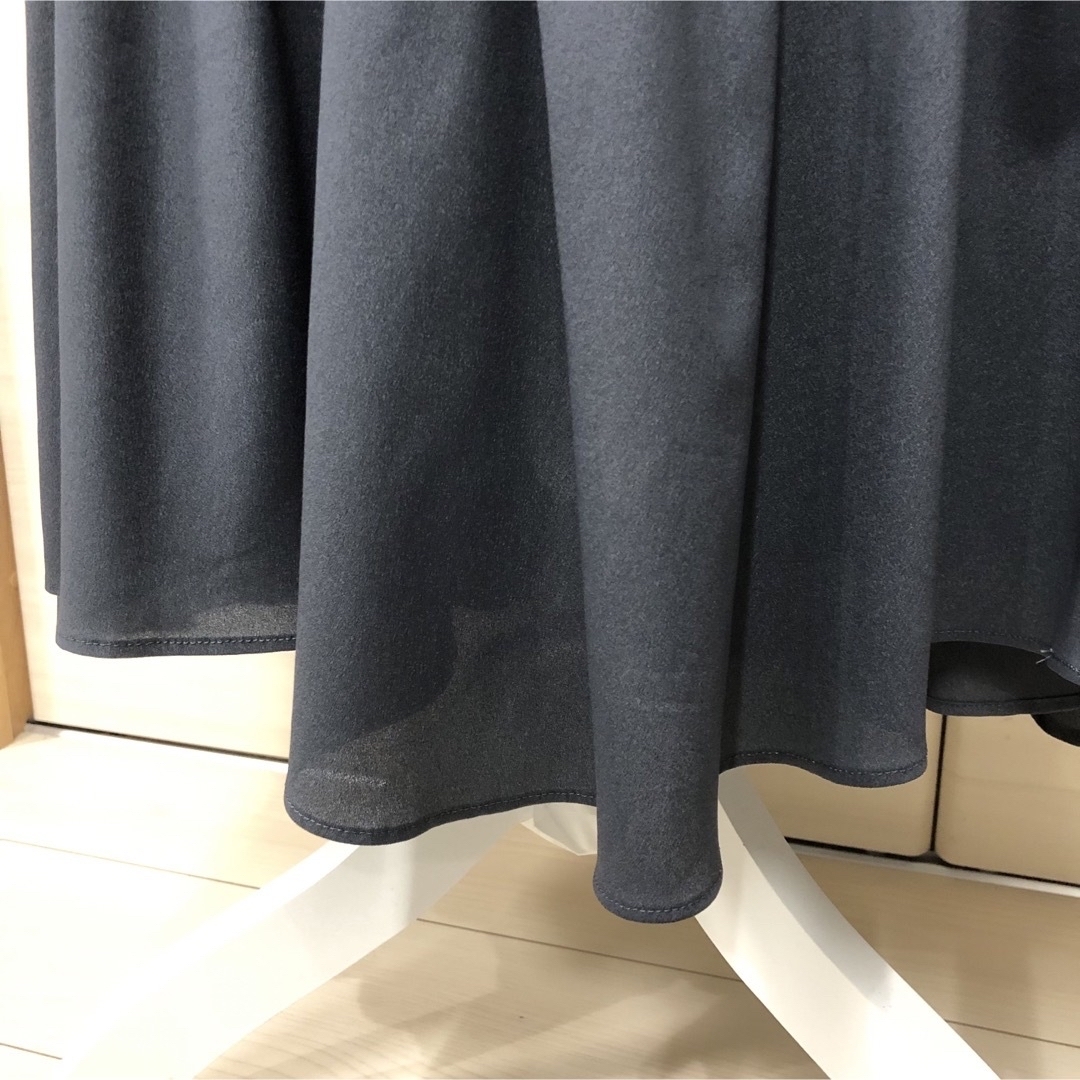 IENA(イエナ)のIENA ギャザーティアードスカート　36 ネイビー　2021ss レディースのスカート(ロングスカート)の商品写真