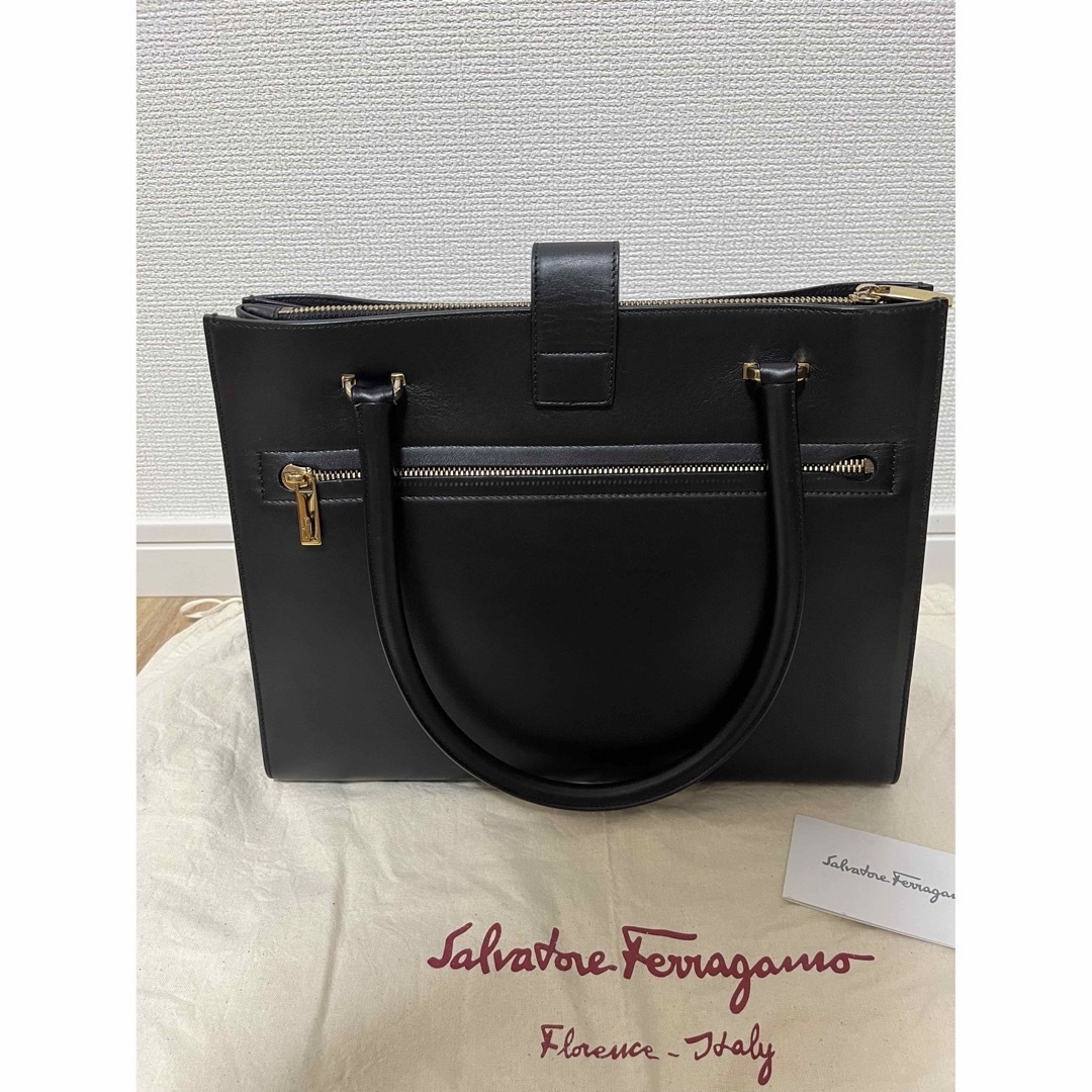 Salvatore Ferragamo - 美品 サルバトーレフェラガモ ガンチーニ