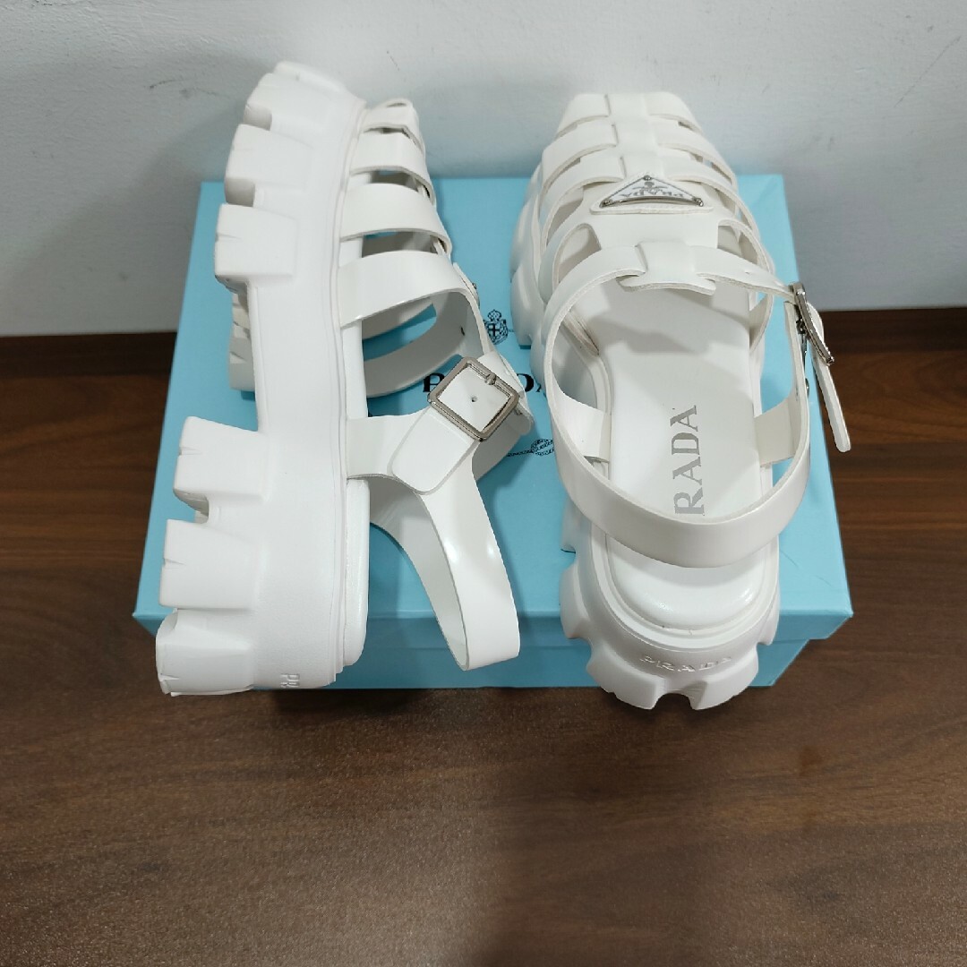 うのにもお得な情報満載! alohappy様専用【新品・試着のみ】プラダ
