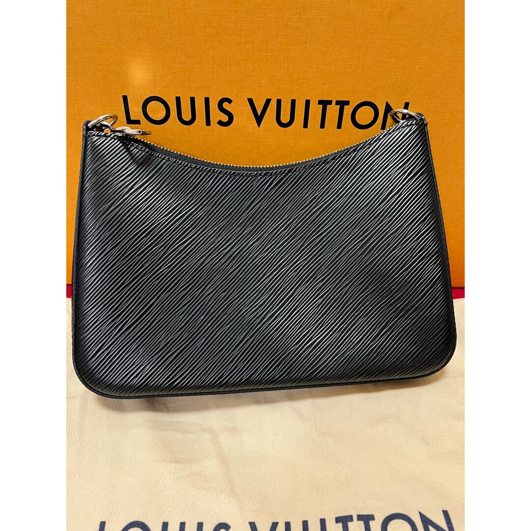 LOUIS VUITTON(ルイヴィトン)の現行モデル☆ ルイヴィトン マレル ノワール レディースのバッグ(ショルダーバッグ)の商品写真