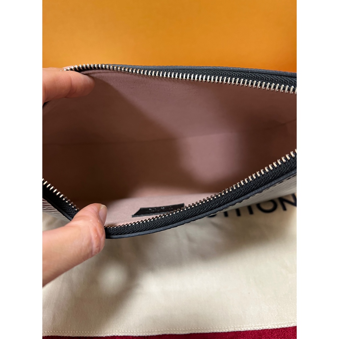 LOUIS VUITTON(ルイヴィトン)の現行モデル☆ ルイヴィトン マレル ノワール レディースのバッグ(ショルダーバッグ)の商品写真