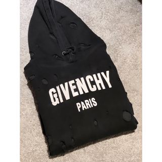 ジバンシィ(GIVENCHY)のGIVENCHY ジバンシィ(パーカー)