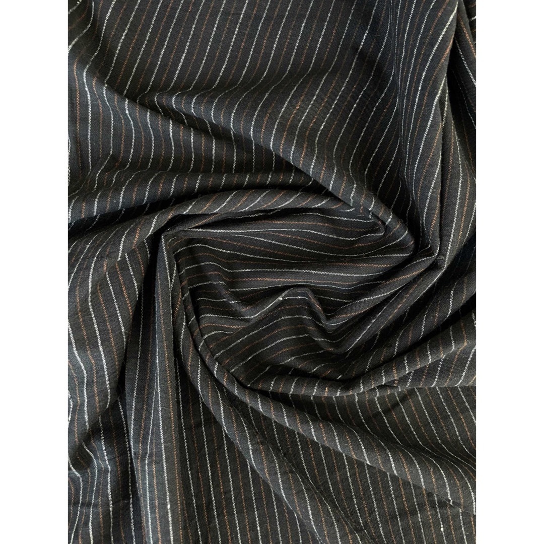 輸入生地 インド 手織り糸染めコットン 生地 ストライプ ボーダー 綿 布 黒 ハンドメイドの素材/材料(生地/糸)の商品写真