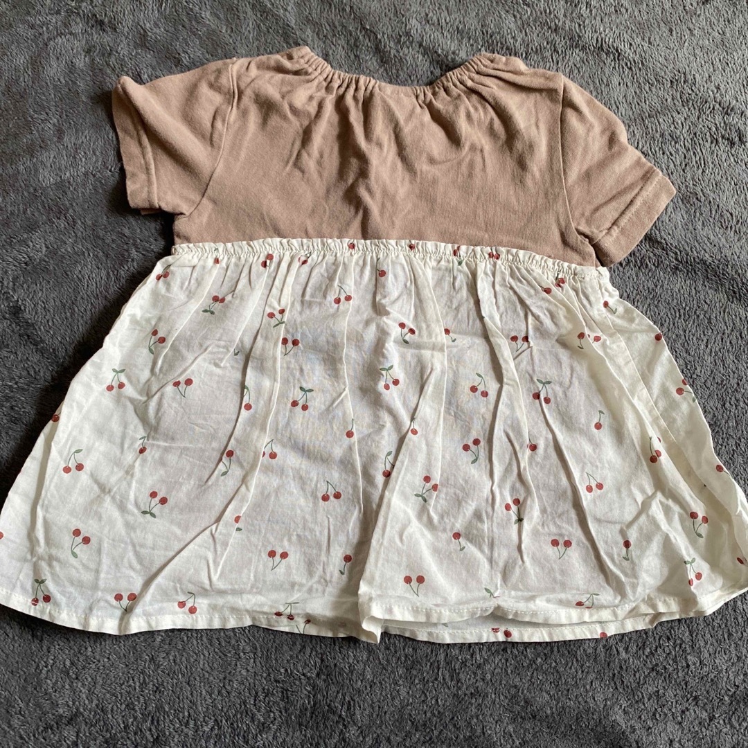 futafuta(フタフタ)のさくらんぼ　🍒　Tシャツ キッズ/ベビー/マタニティのベビー服(~85cm)(Ｔシャツ)の商品写真