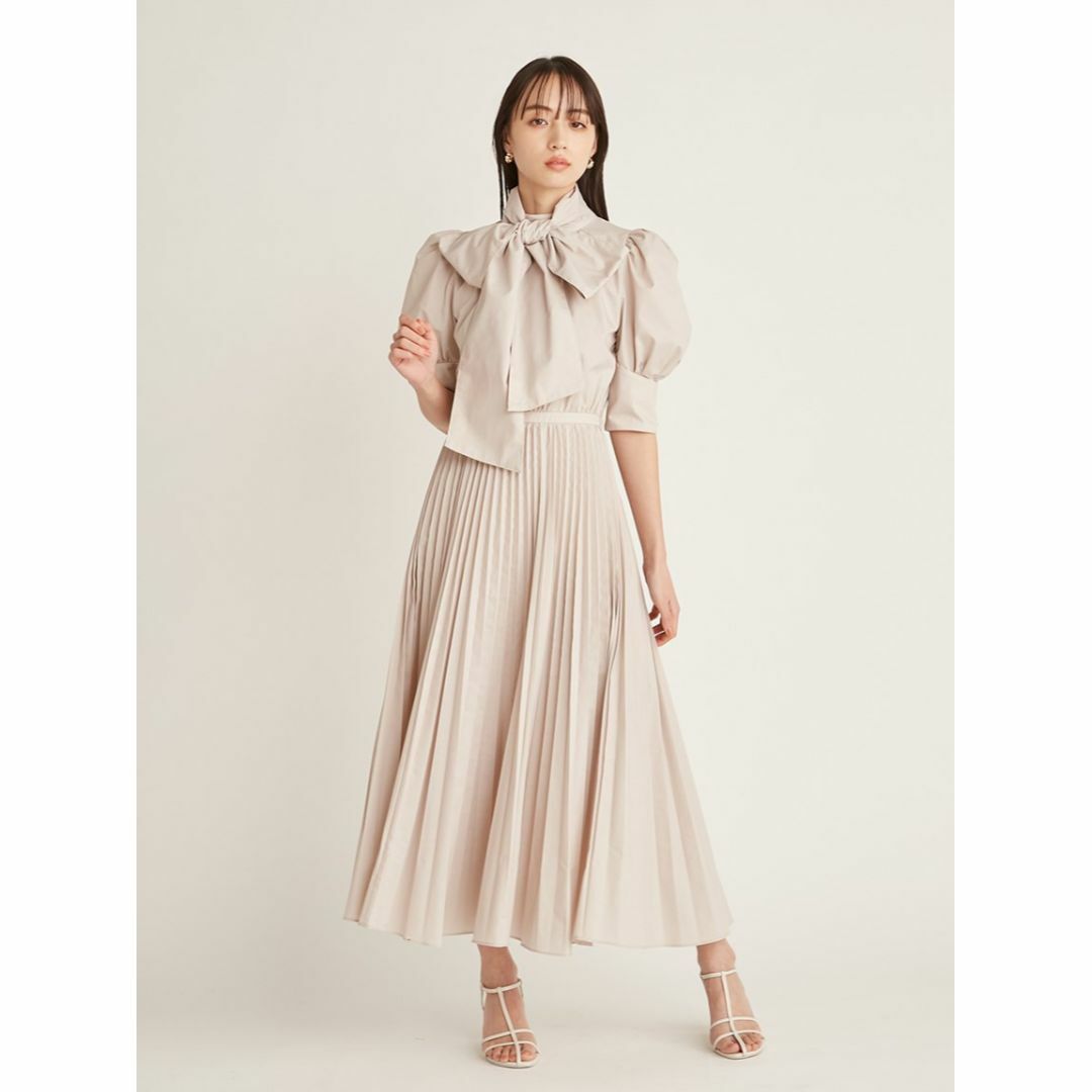 SNIDEL - Sustainableボウタイシャツワンピース ベージュ 1の SNIDEL - Sustainableボウタイシャツワンピース ベージュ 1の