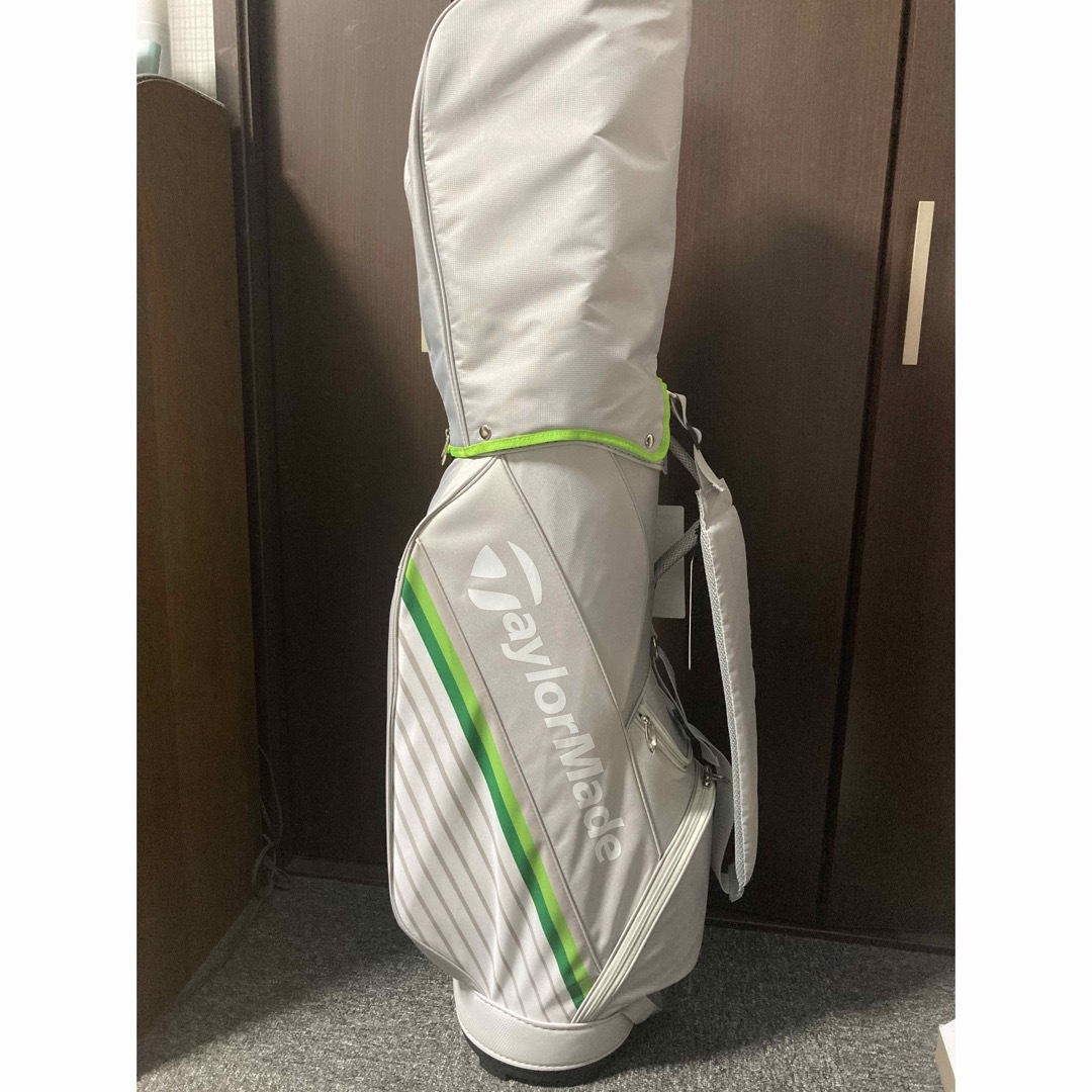 TaylorMade(テーラーメイド)の<新品　未使用>レディース　Taylor Made RBZ キャディバッグ スポーツ/アウトドアのゴルフ(バッグ)の商品写真