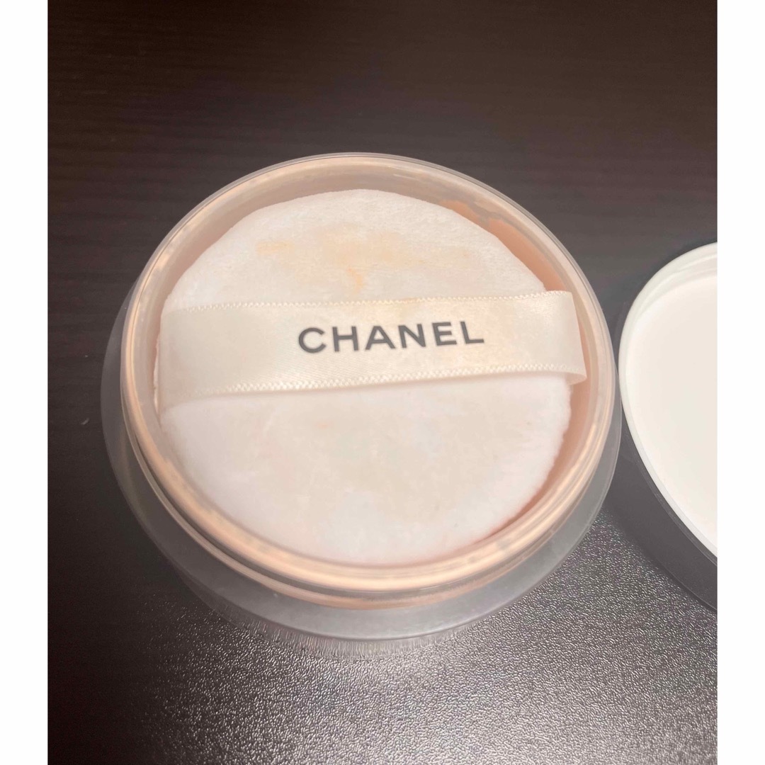 CHANEL(シャネル)のCHANEL シャネル　プードゥル　ユニヴェルセル　リーブル　N12 コスメ/美容のベースメイク/化粧品(フェイスパウダー)の商品写真