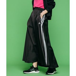 アディダス(adidas)のadidas ロングスカート　黒　ポリエステル他(ロングスカート)