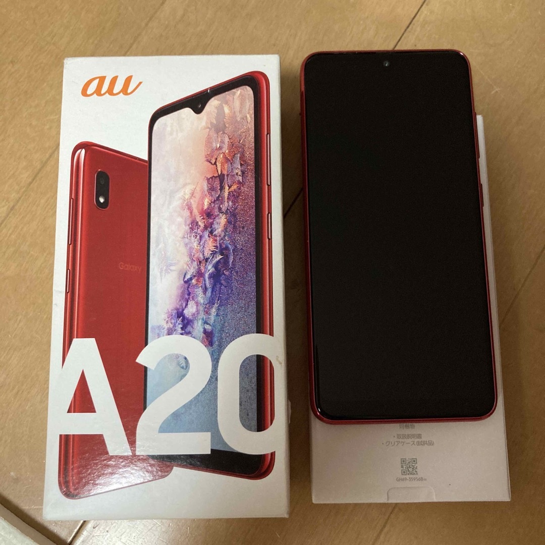 Galaxy(ギャラクシー)の未使用品　Galaxy A20 Red スマホ/家電/カメラのスマートフォン/携帯電話(スマートフォン本体)の商品写真