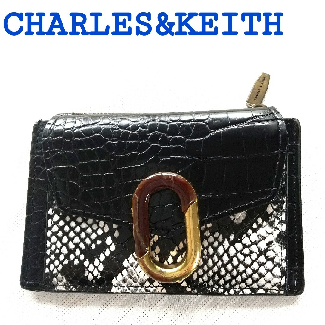 Charles and Keith(チャールズアンドキース)のCHARLES&KEITH　チャールズ&キース　コインケース　カード入　クロコ柄 メンズのファッション小物(コインケース/小銭入れ)の商品写真