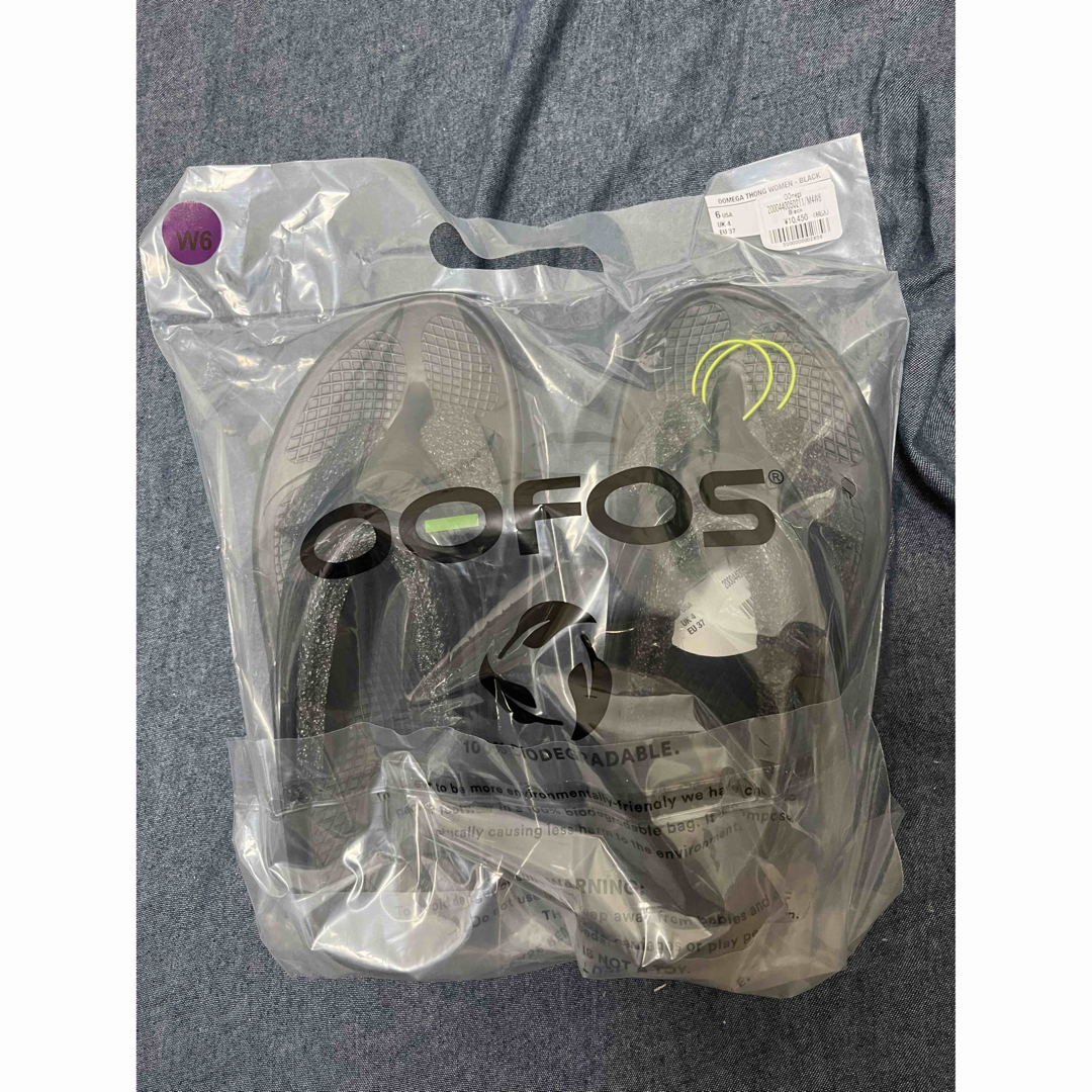 OOFOS(ウーフォス)の 23 新品　OOFOS ウーフォス OOmega ウーメガ リカバリーサンダル レディースの靴/シューズ(サンダル)の商品写真