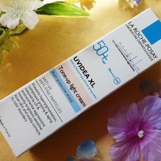 ラロッシュポゼ(LA ROCHE-POSAY)の【新品未使用】ラロッシュポゼ UVイデア XL トーンアップライト 30ml(化粧下地)