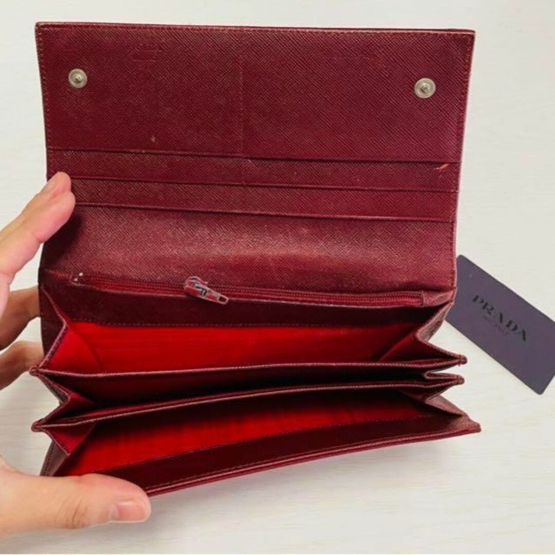 PRADA - PRADA プラダ ジップ 長財布 赤 ナイロン レディース ブランド