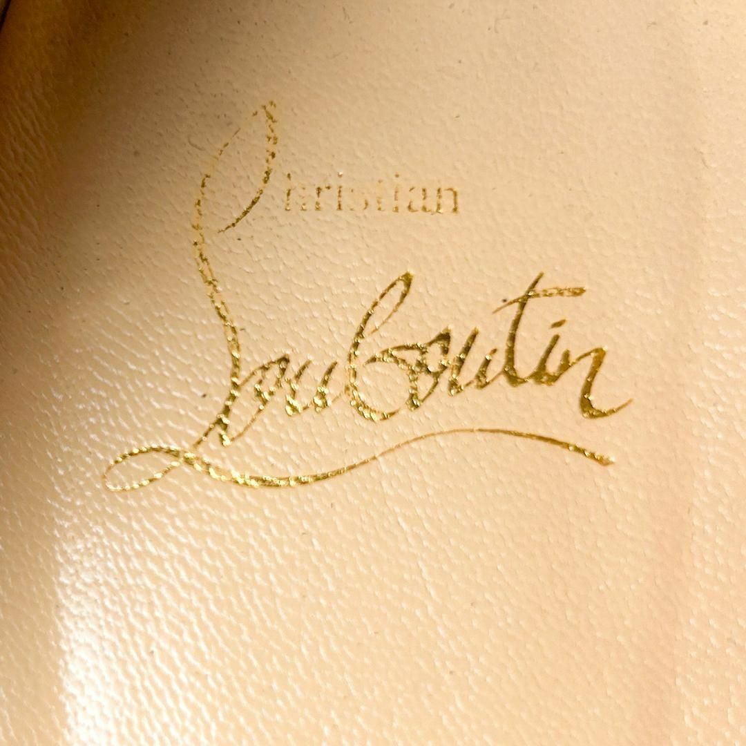 Christian Louboutin(クリスチャンルブタン)の【良品】クリスチャンルブタン　スパイキーシェル85　スタッズ付パンプス　元箱付 レディースの靴/シューズ(ハイヒール/パンプス)の商品写真