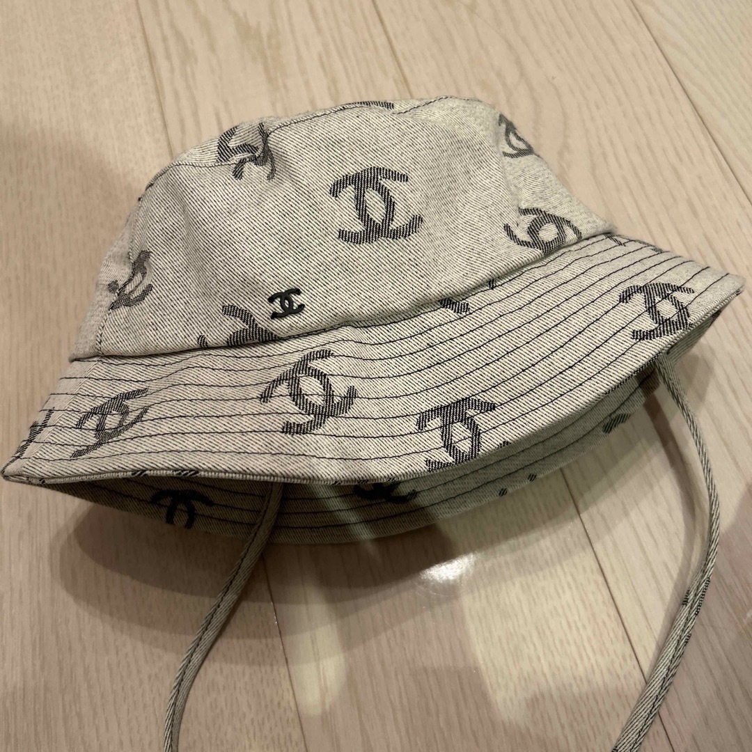 CHANEL(シャネル)のCHANEL バケハ 帽子 新品未使用 レディースの帽子(ハット)の商品写真