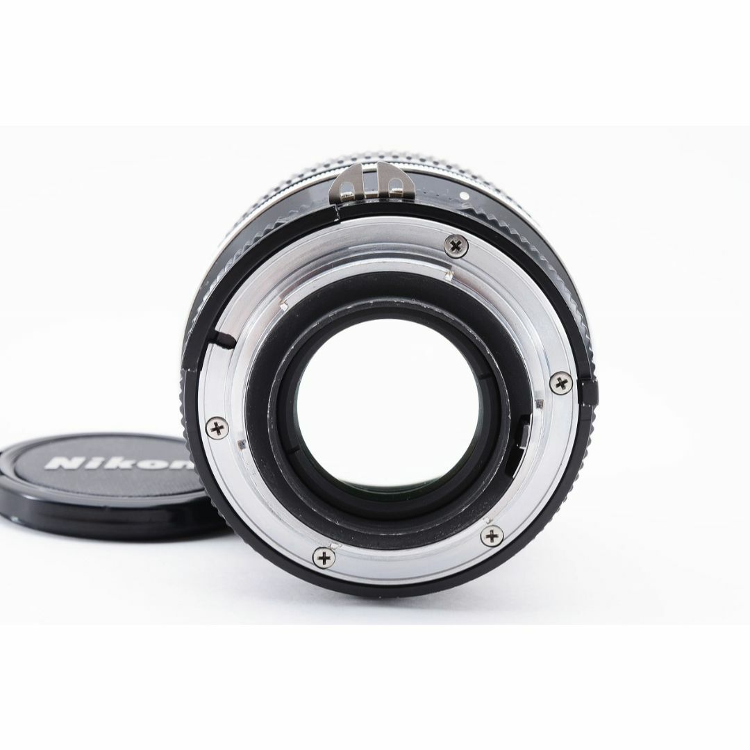 13682 Nikon NEW Nikkor 85mm F1.8 ニコン Ai