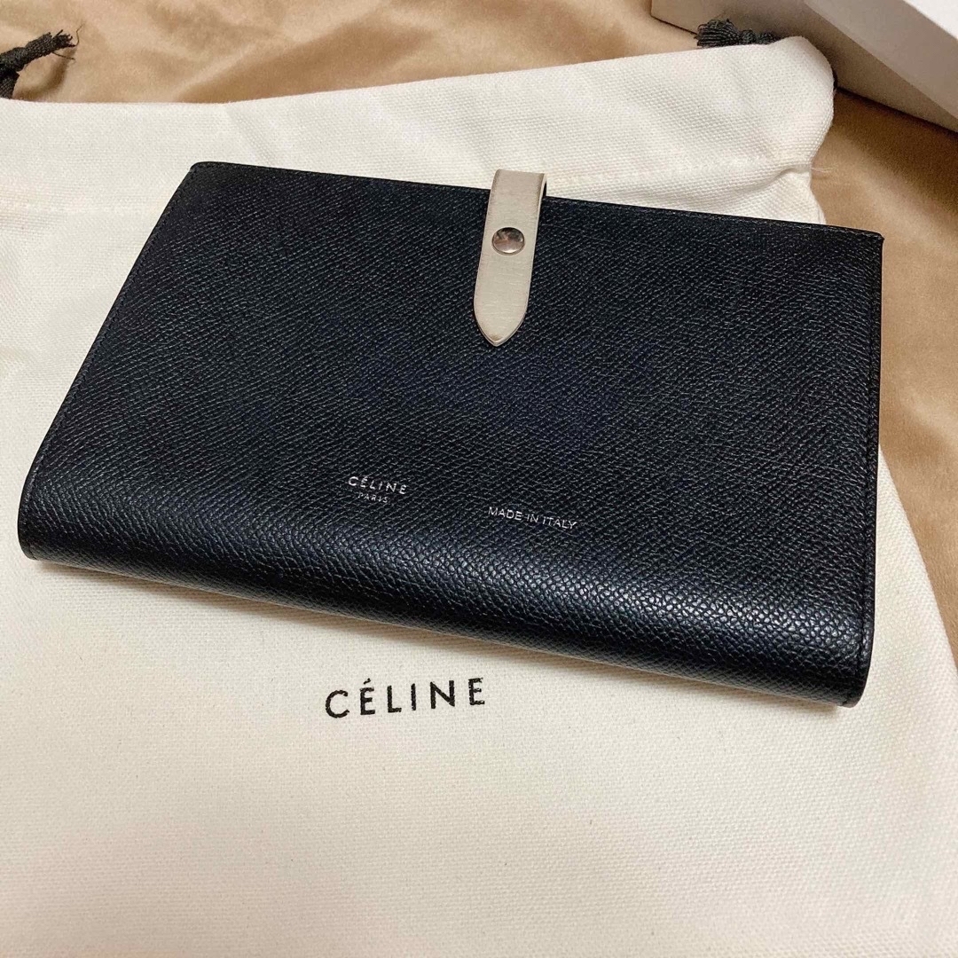 celine(セリーヌ)のCELINE/長財布/二つ折り/セリーヌ/ラージストラップ レディースのファッション小物(財布)の商品写真