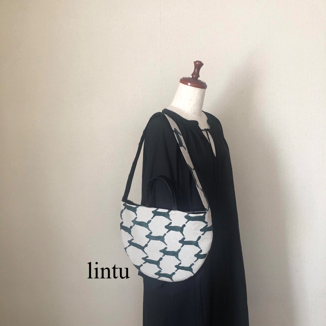 ハンドメイド*runrunrun half moon バッグ-