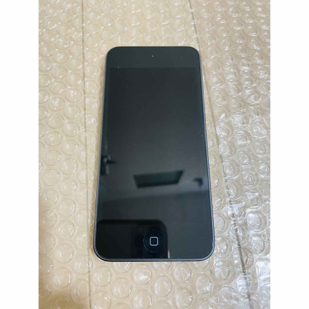 iPod touch(アイポッドタッチ)の【新品同様品】iPod touch 第7世代 32GB MVHW2J/A スマホ/家電/カメラのオーディオ機器(ポータブルプレーヤー)の商品写真