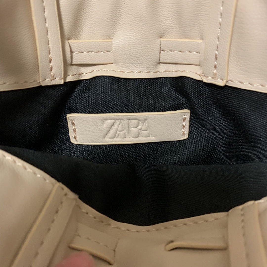 ZARA(ザラ)のZARA ショルダーバッグ メンズのバッグ(ショルダーバッグ)の商品写真