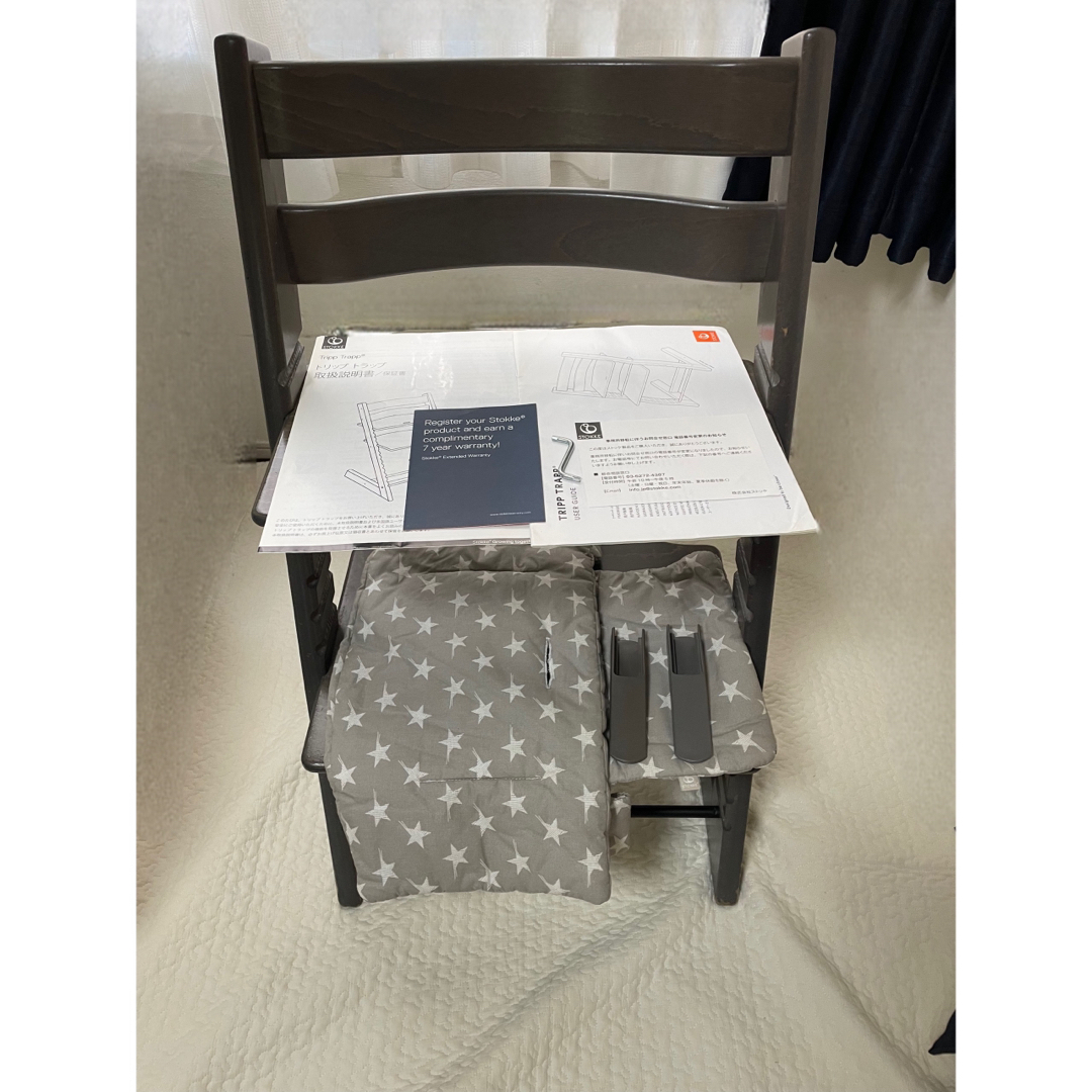 Stokke(ストッケ)のストッケ　トリップトラップ　ヘイジーグレー② クッションセット キッズ/ベビー/マタニティの寝具/家具(その他)の商品写真