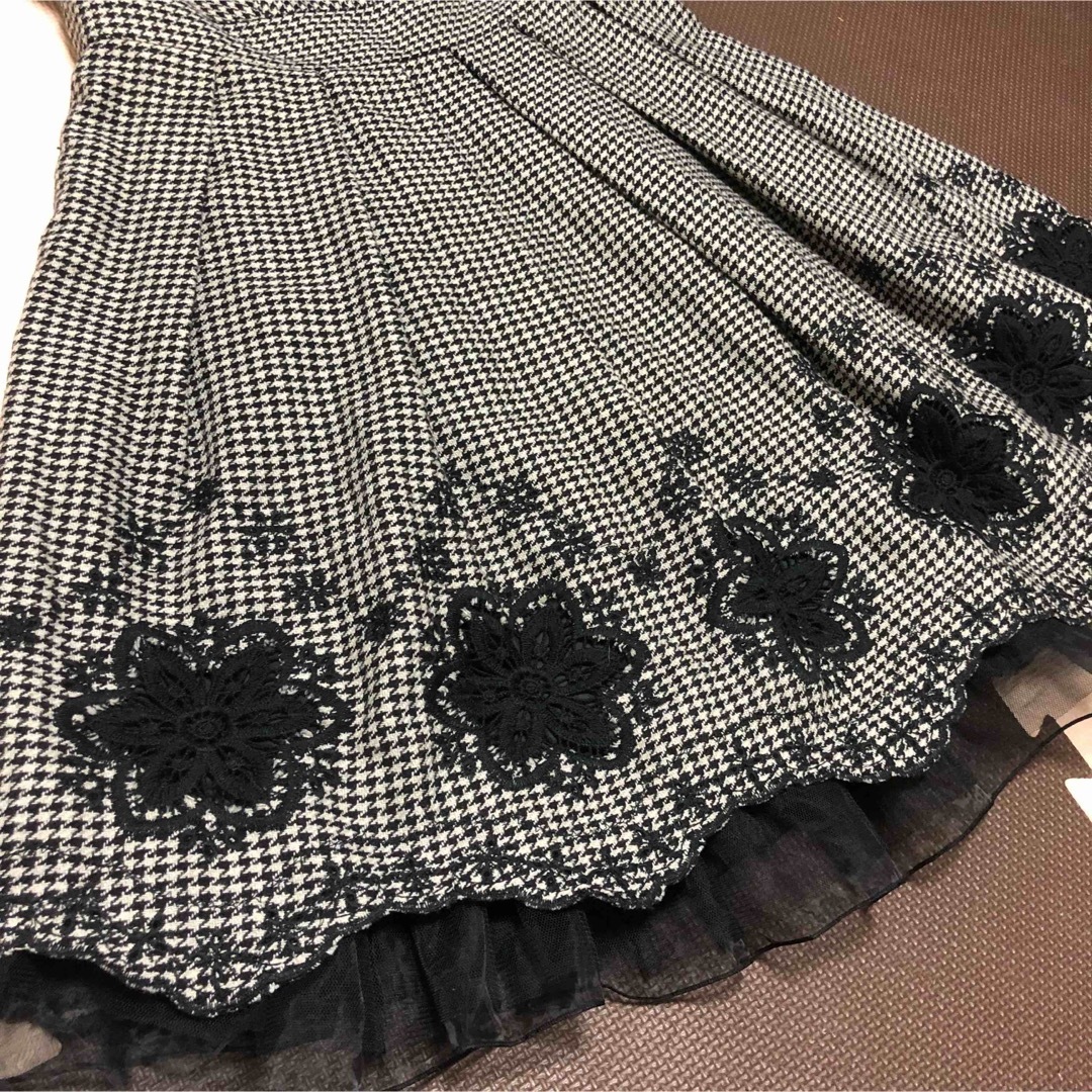 最終値下げ★ロイスクレヨン PLACEPAUSE 花柄刺繍ワンピース