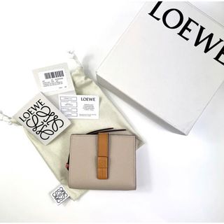 ロエベ(LOEWE)の【新品未使用・正規品】ロエベ　コンパクト　ジップウォレット(財布)