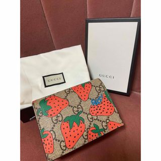 グッチ(Gucci)のgucci いちご柄財布(財布)