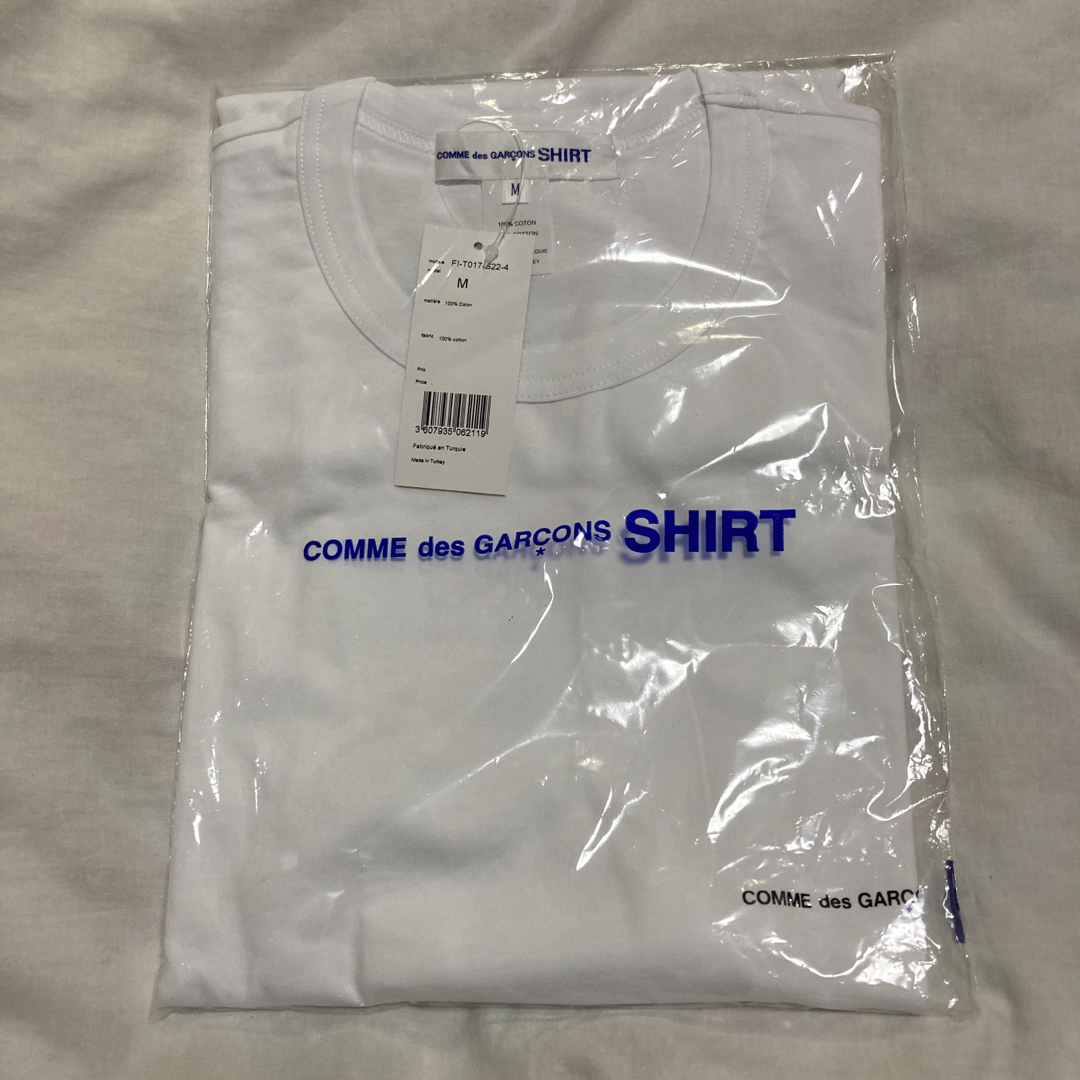 COMME des GARCONS(コムデギャルソン)のコムデギャルソン COMME des GARCONS メンズトップス 白 レディースのトップス(Tシャツ(半袖/袖なし))の商品写真