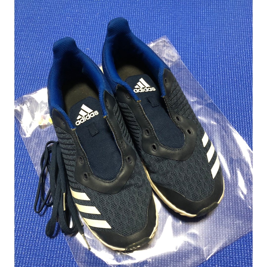 adidas アディダス スニーカー 23.0cm