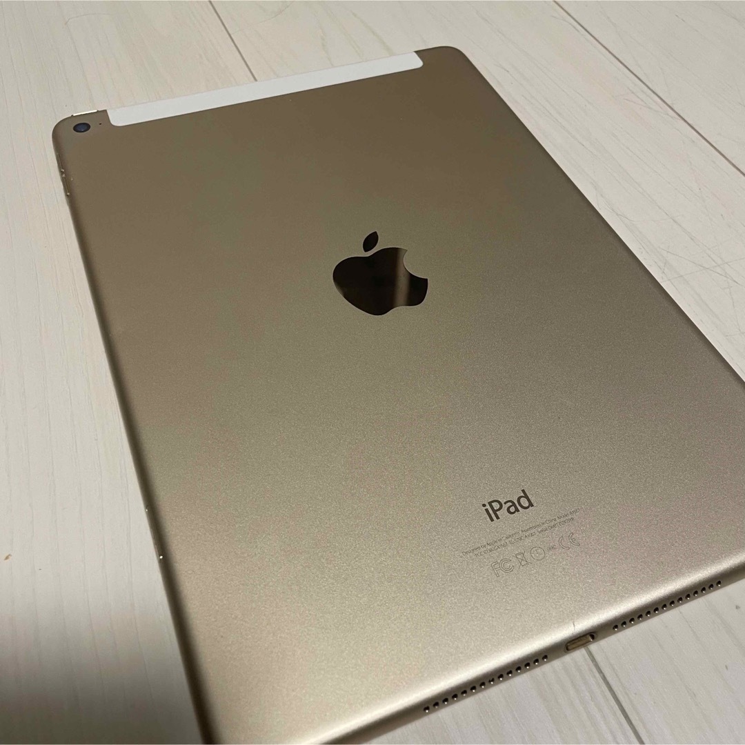 iPad Air2 / 128GB / ゴールド