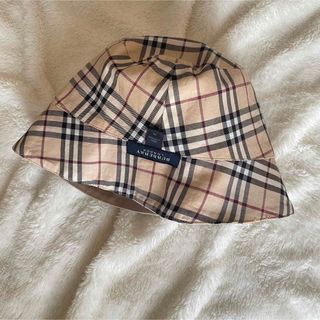 バーバリー(BURBERRY)の⭐️Burberry⭐️リバーシブル⭐️ハット⭐️チェック柄⭐️ベージュ色(帽子)