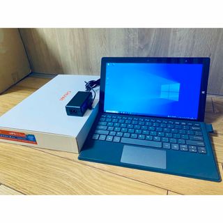 Chuwi UBook m3/8gb/128gb | une3.net