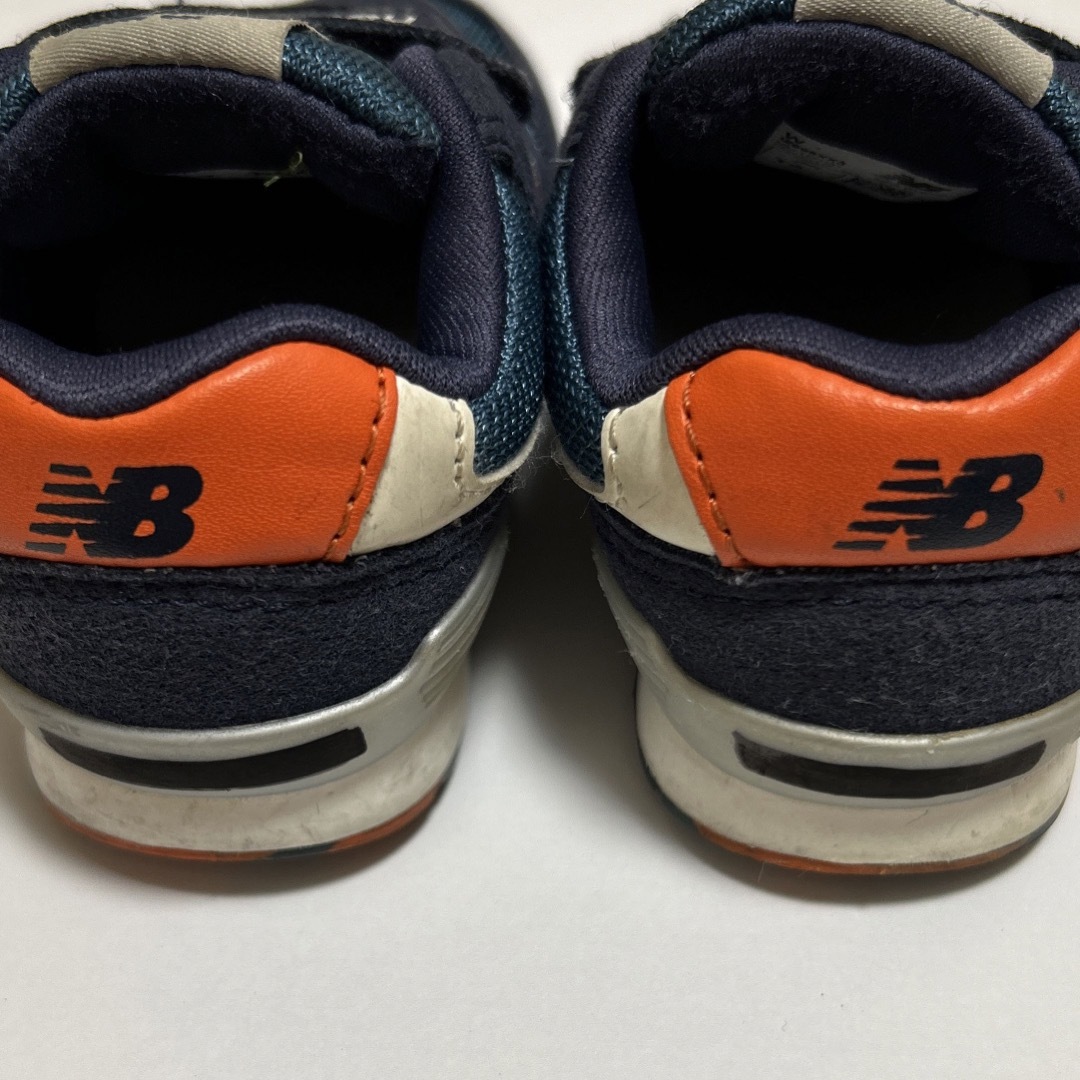 New Balance(ニューバランス)のニューバランス　ネイビー　12cm キッズ/ベビー/マタニティのベビー靴/シューズ(~14cm)(スニーカー)の商品写真