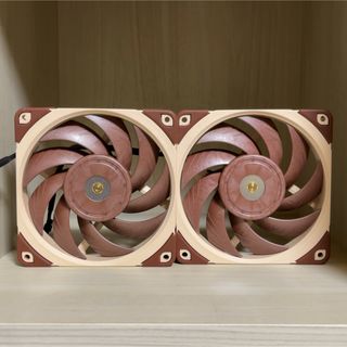 NOCTUA NF-A12x25 PWM 2個