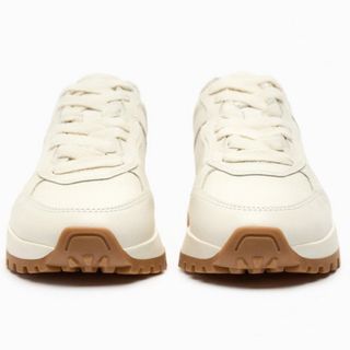 ZARA - 【ZARA】レザーランニングスニーカー サイズ38の通販 by ...