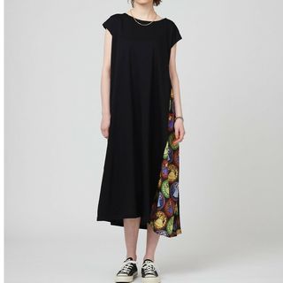 グラニフ(Design Tshirts Store graniph)の新品未使用！グラニフ ディズニープリンセス レディース ワンピース Mサイズ(ひざ丈ワンピース)