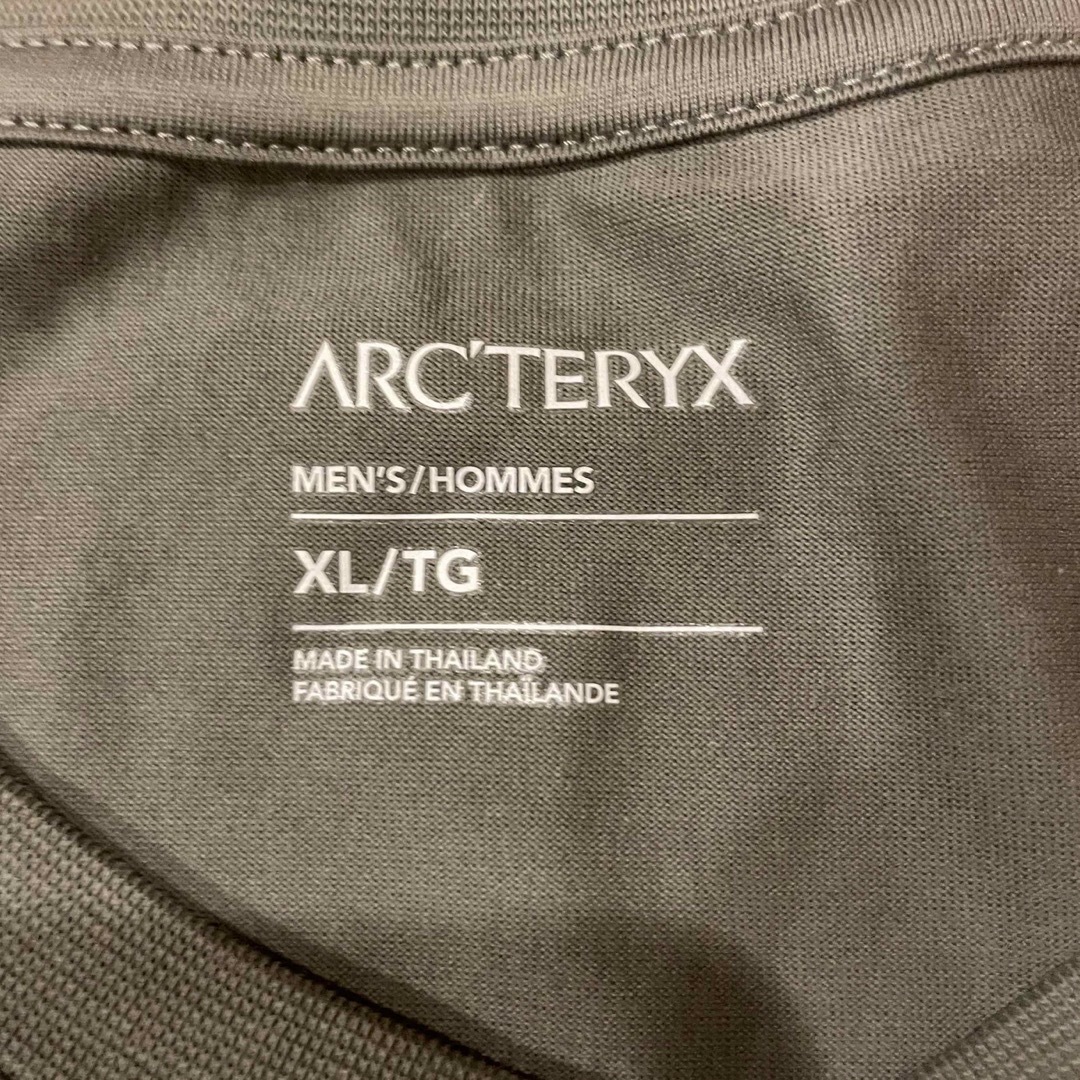 ARC'TERYX(アークテリクス)のアークテリクス　スプリットSSTシャツ　men's XL 新品未使用タグ付き メンズのトップス(Tシャツ/カットソー(半袖/袖なし))の商品写真