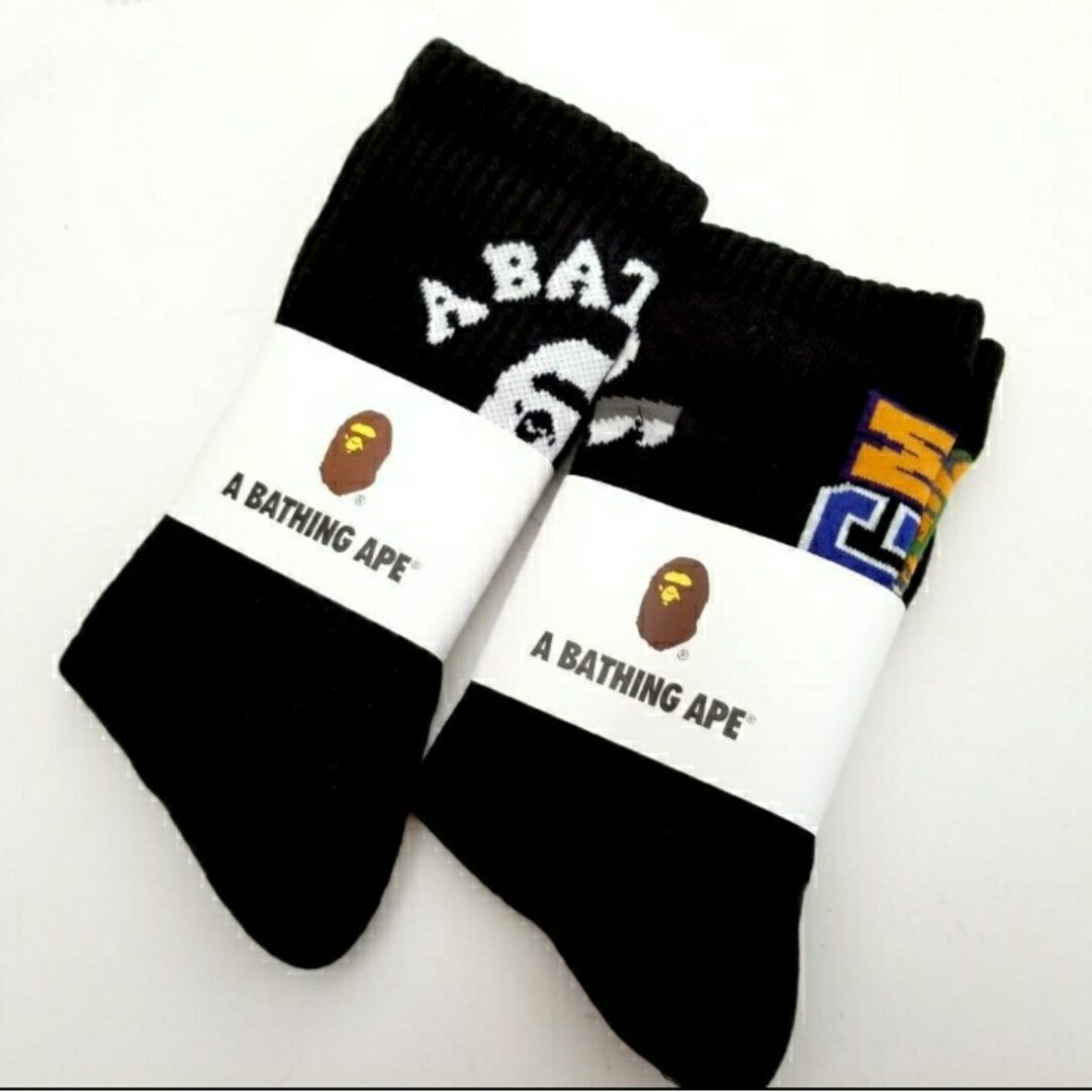 A BATHING APE(アベイシングエイプ)の新品未使用　A BATHING APE 　エイプ　靴下 ソックス　黒2足 メンズのレッグウェア(ソックス)の商品写真