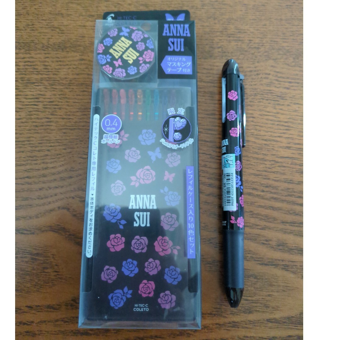 ANNA SUI(アナスイ)の【限定品】PILOT ANNA SUI×ハイテックＣコレト コラボデザインセット インテリア/住まい/日用品の文房具(ペン/マーカー)の商品写真