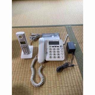 パナソニック(Panasonic)のパナソニック デジタルコードレス電話機 子機1台付き  VE-GP24DL-W(その他)