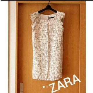 ザラ(ZARA)のZARA BASIC★肩フリルかわいいワンピース(ひざ丈ワンピース)