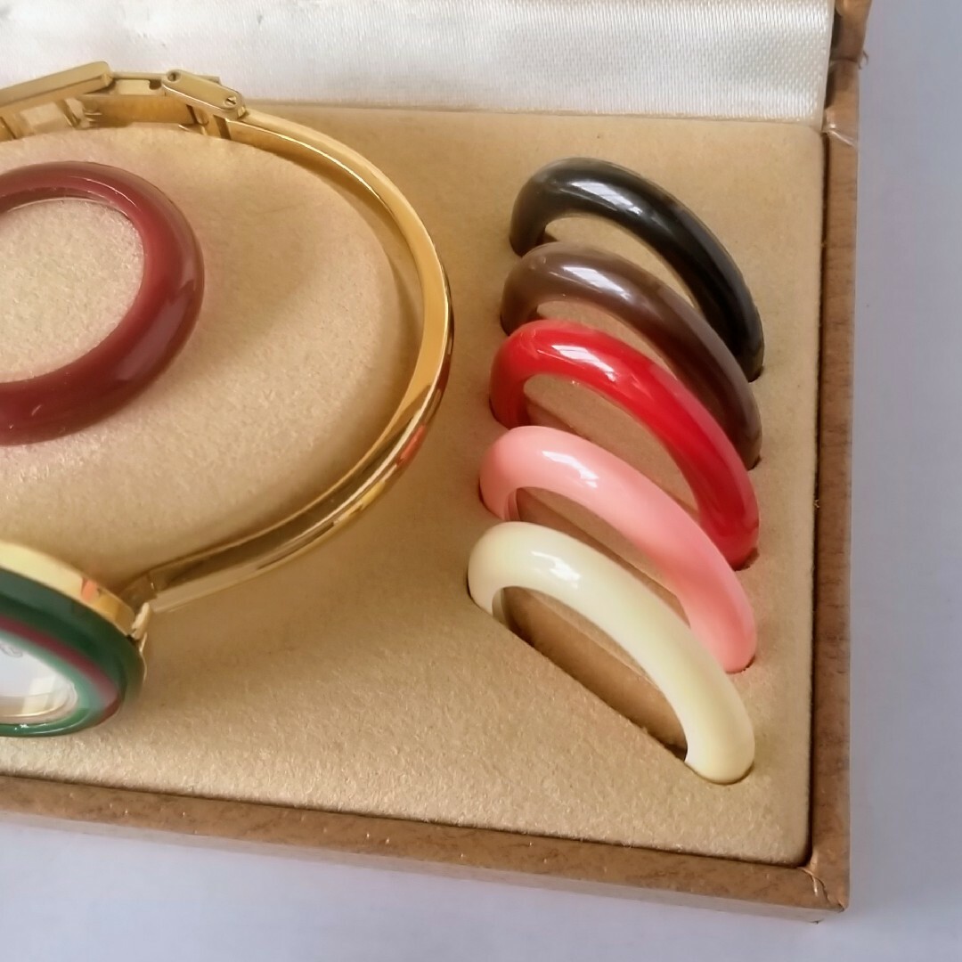 ⭐️綺麗 グッチ チェンジベゼル 美風防 シェリー レディース腕時計