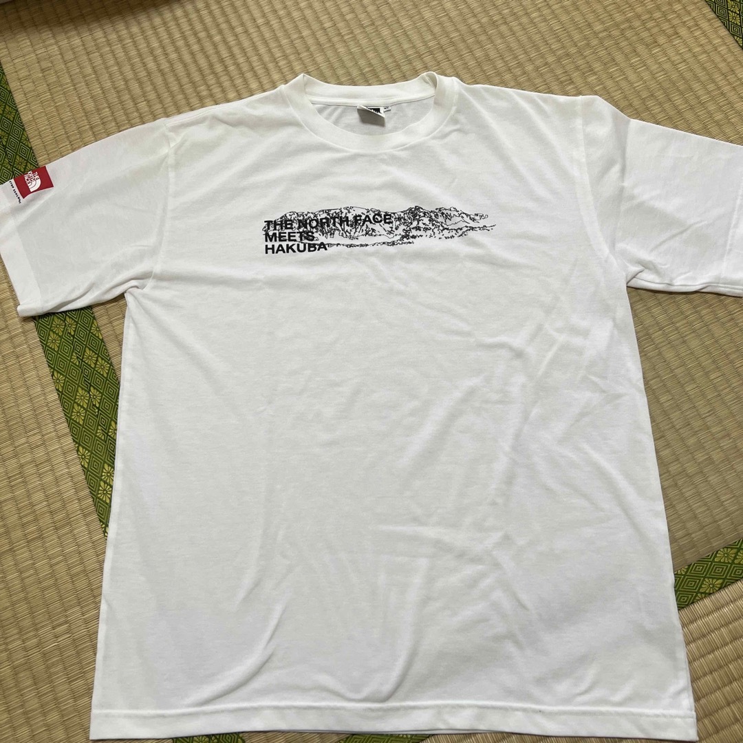THE NORTH FACE(ザノースフェイス)のTHE NORTH FACE XL Tシャツ　白 メンズのトップス(Tシャツ/カットソー(半袖/袖なし))の商品写真