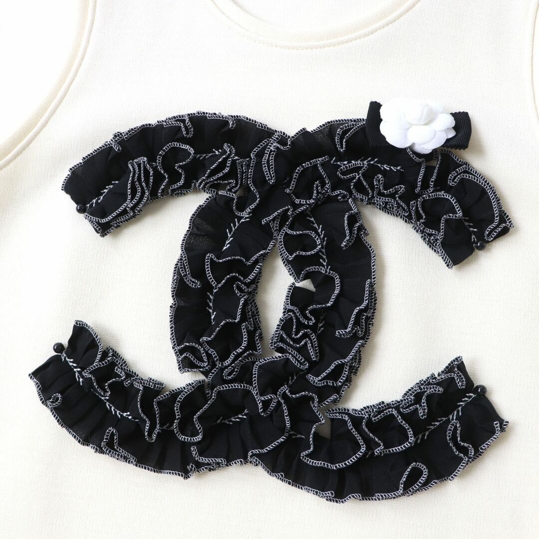CHANEL - 極美品◎正規品 ジェニー着用 シャネル 20A P64484 CHANEL - 極美品◎正規品 ジェニー着用 シャネル 20A P64484